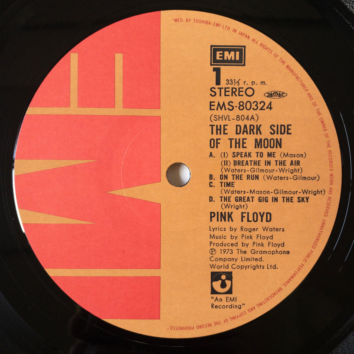 Pink Floyd – The Dark Side Of The Moon LP